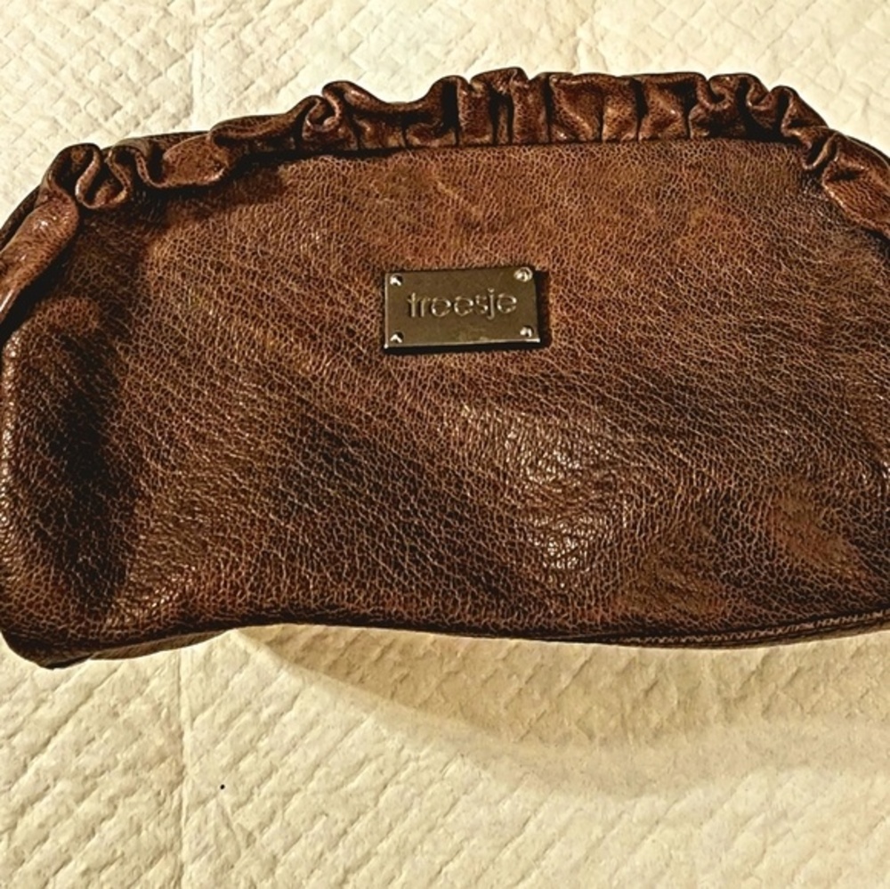 Treesje Brown Leather Wristlet Pouch Clutch - Picture 5 of 9